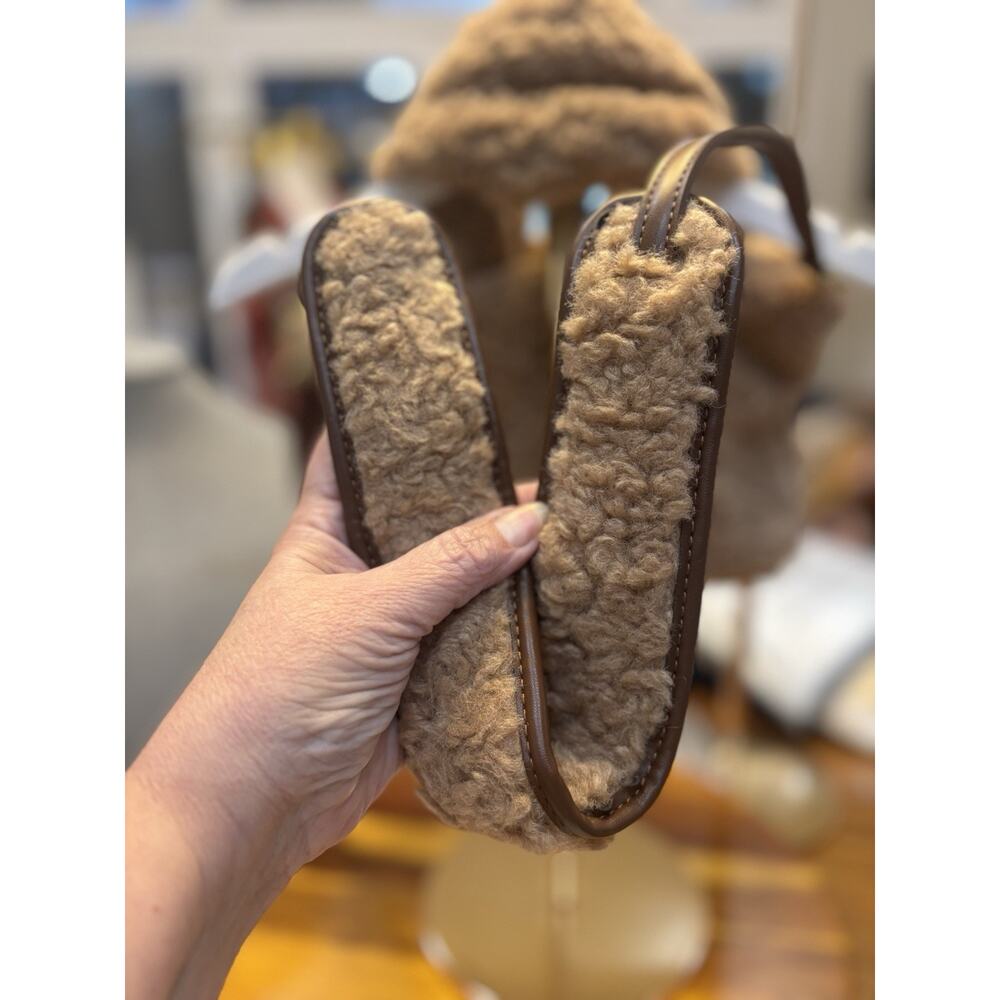 Laundry by Shelli Segal Y2K Los Angeles Small Brown Faux Fur Sherpa Crossbody - Picture 8 of 16
